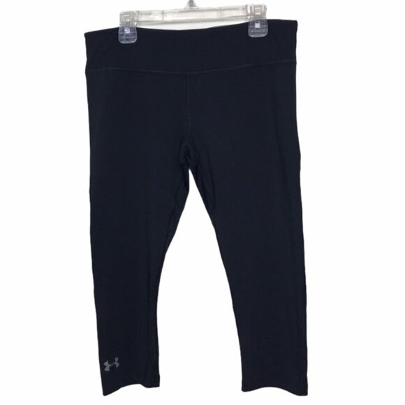 Under Armour Black HeatGear Fitted Crop Leggings - Picture 1 of 10